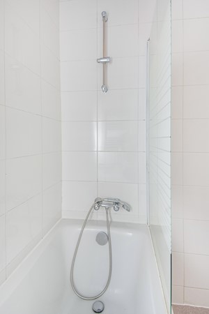 Medium property photo - Linnaeusstraat 37, 2522 GB Den Haag